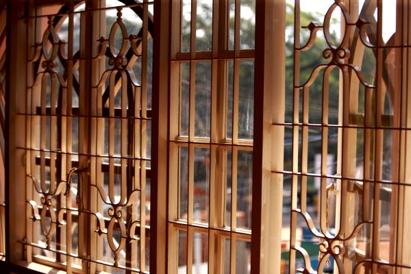 Metal Window Repair in Davenport
