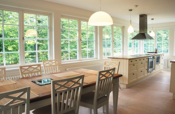 Picture Window Replacement in Davenport