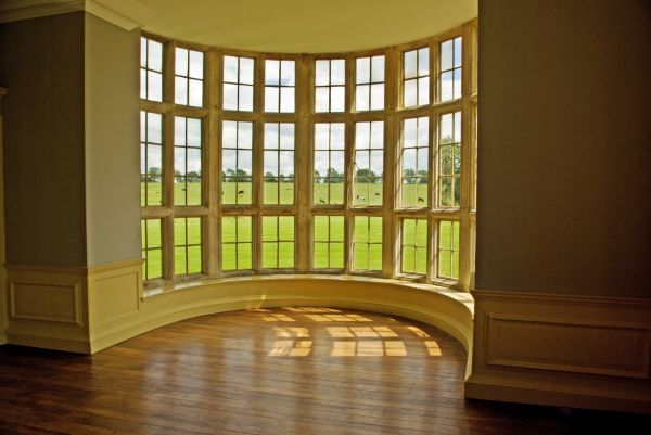 Bow Window Replacement in Davenport