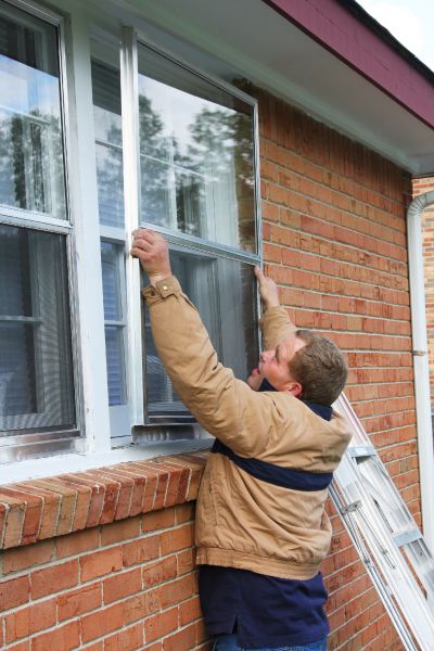 Storm Windows Replacement in Davenport